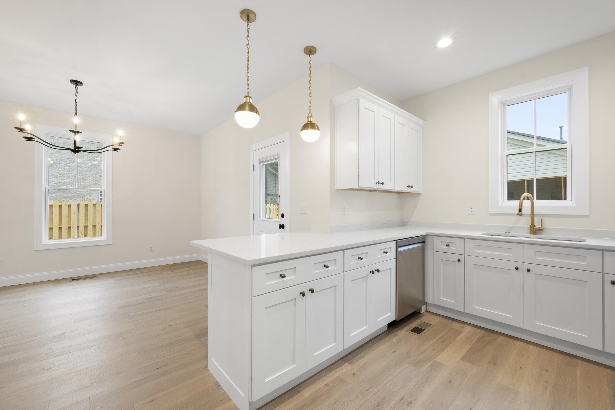 6028 Ridgeview Circle Hixson, TN 37343 - Photo 6 of 27 dsc08407