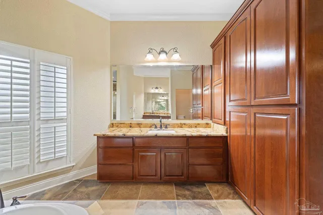 $649,000 | 1011 Bucyrus Lane, Cantonment, FL 32533