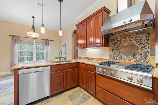 $649,000 | 1011 Bucyrus Lane, Cantonment, FL 32533