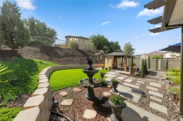 $799,999 | 27665 Bottle Brush Way, Murrieta, CA 92562