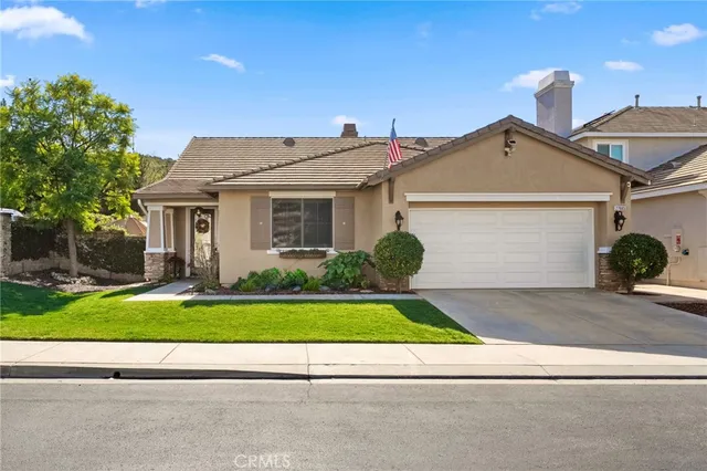 $799,999 | 27665 Bottle Brush Way, Murrieta, CA 92562