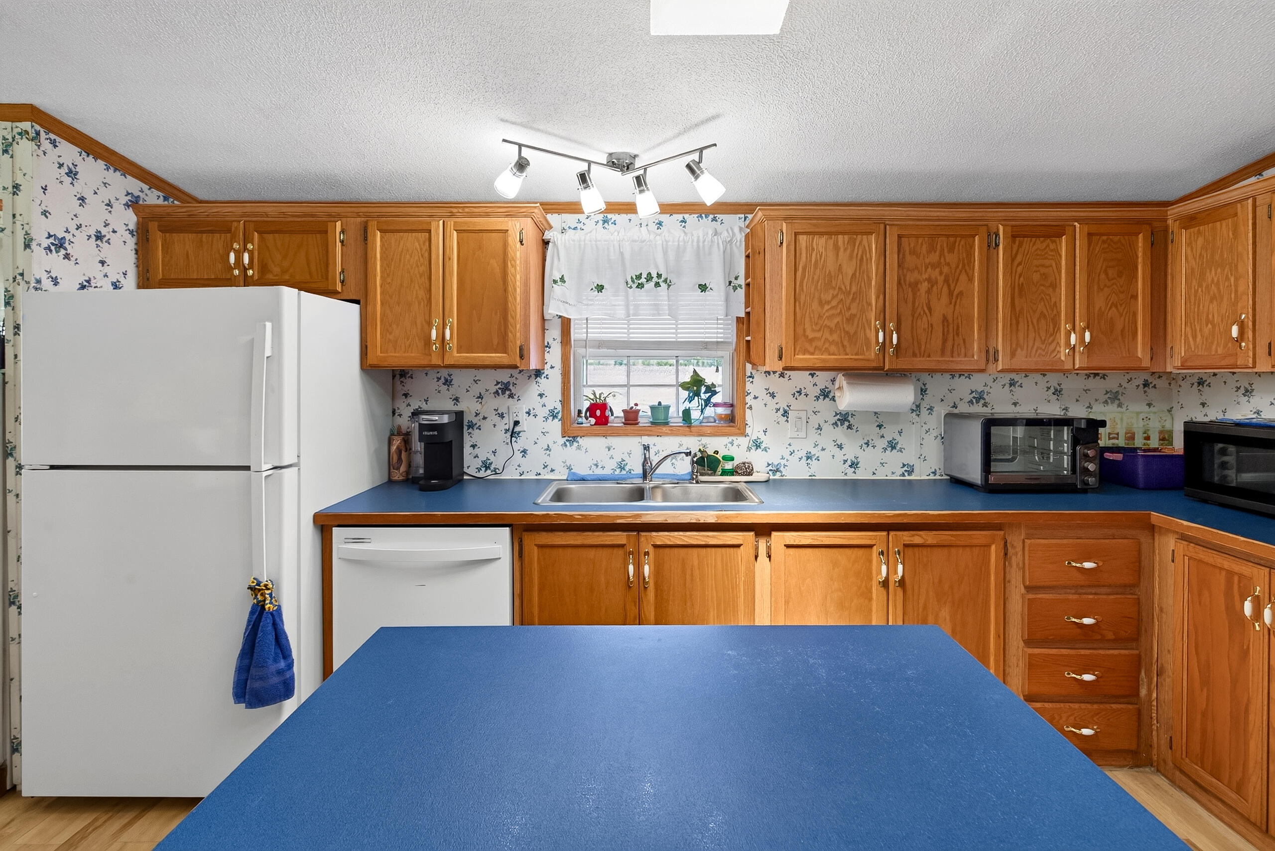 31 Wiswell Road Brewer, ME 04412 - Photo 3 of 55 _MG_9626