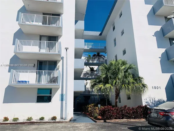 $1,750 | 1801 South Treasure Drive, Unit 101, North Bay Village, FL 33141