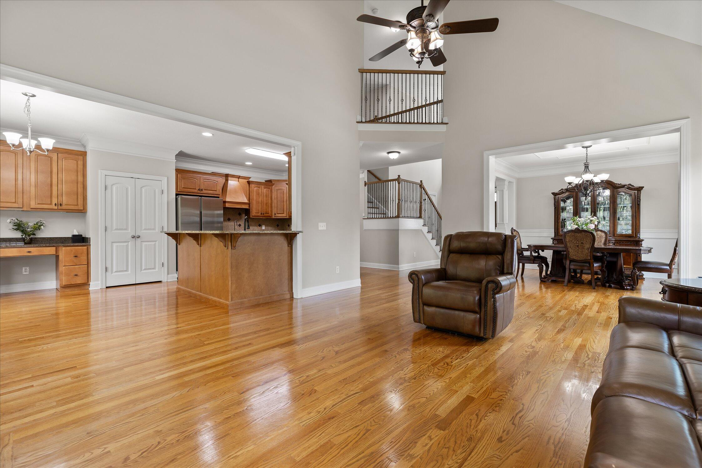 9875 Fieldcrest Drive Apison, TN 37302 - Photo 10 of 67 Living Room