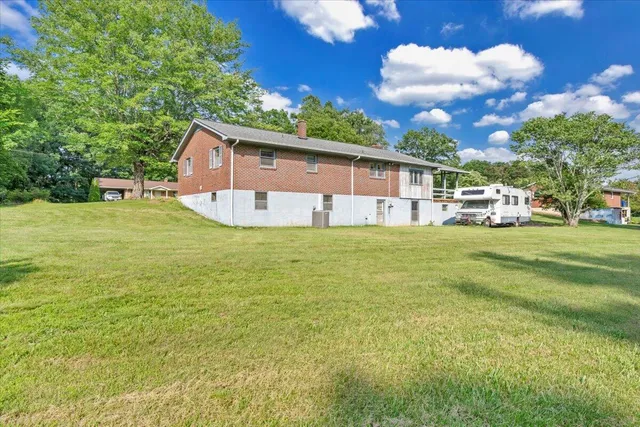 $250,000 | 591 Wall Street, Bassett, VA 24055