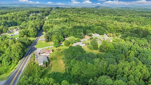 $250,000 | 591 Wall Street, Bassett, VA 24055