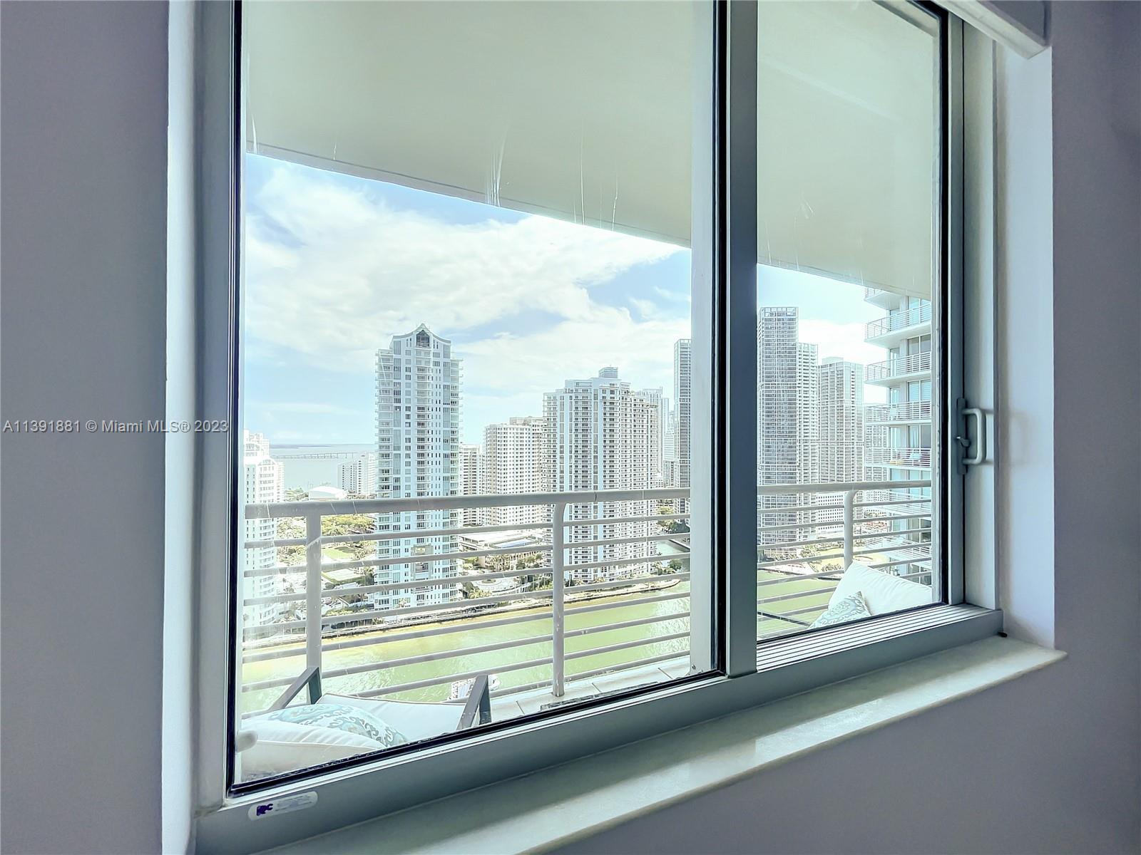 335 South Biscayne Boulevard, Unit 3103 Miami, FL 33131 - Photo 13 of 35 a view of a city from a window