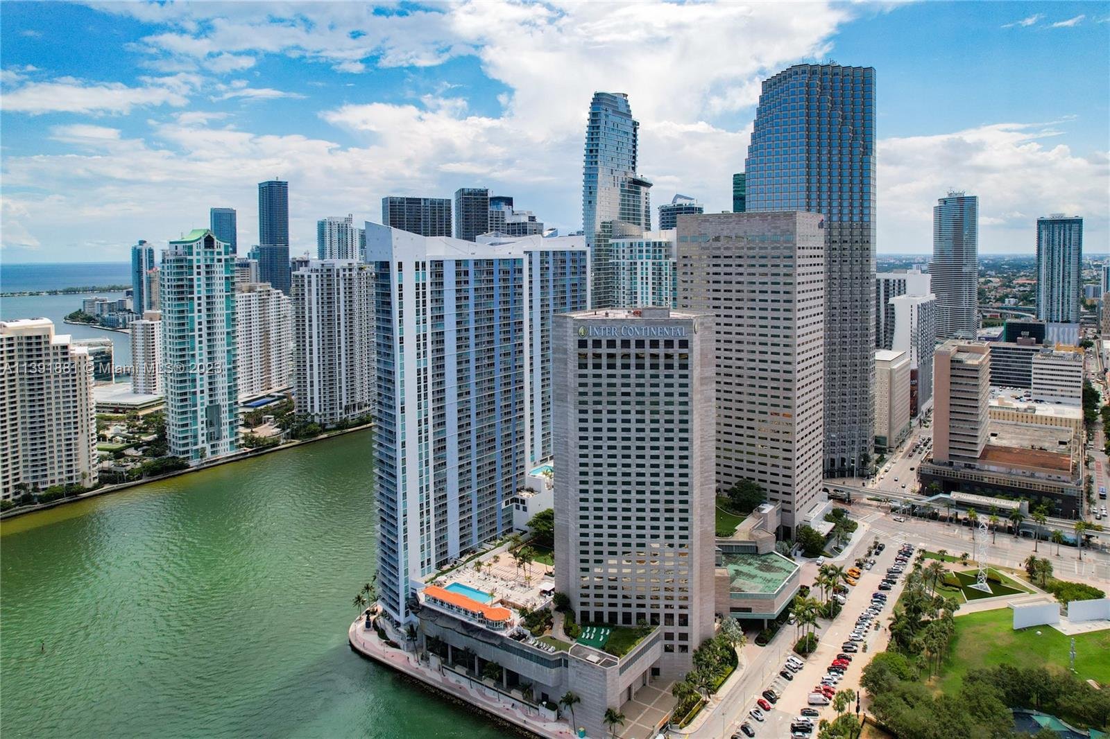 335 South Biscayne Boulevard, Unit 3103 Miami, FL 33131 - Photo 20 of 35 a view of a city with tall buildings