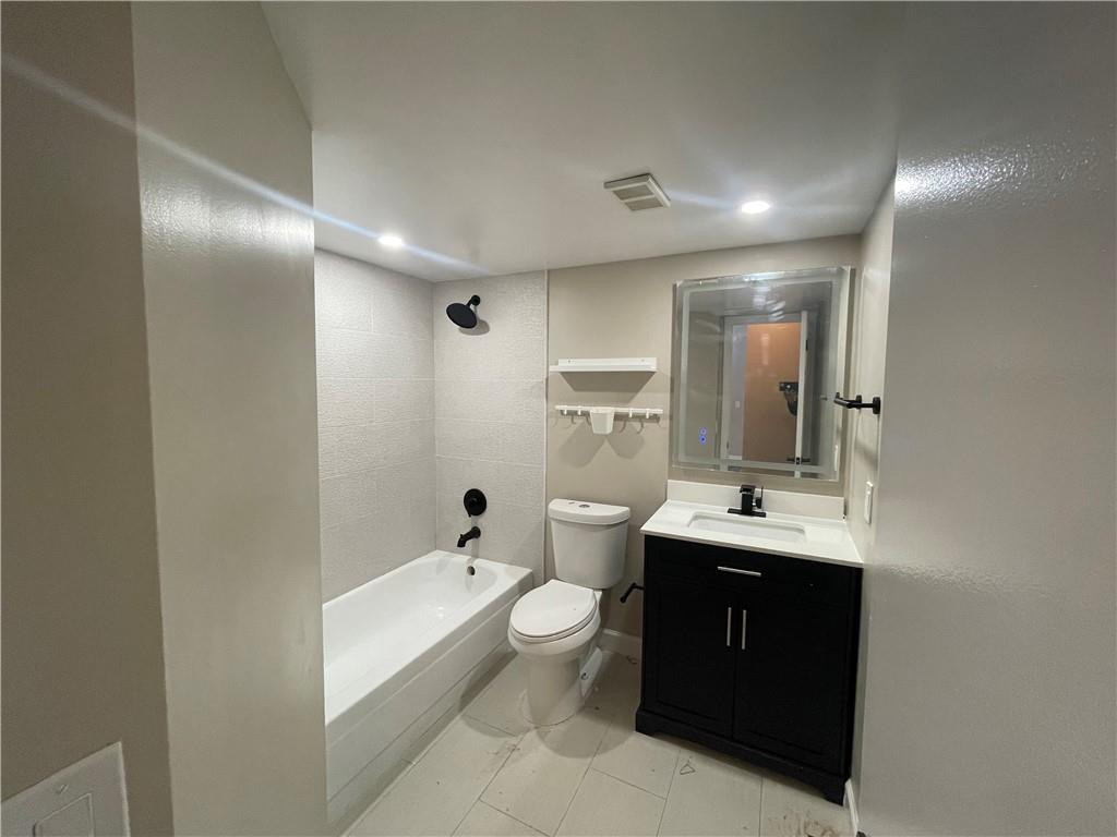 8701 Wiles Road, Unit 306 Coral Springs, FL 33067 - Photo 19 of 34 Photo 19