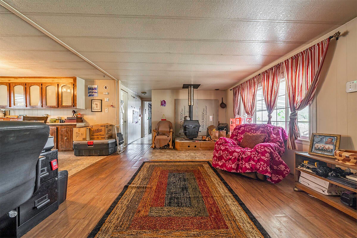 4125 East Antelope Road Eagle Point, OR 97524 - Photo 20 of 32 DSC00165