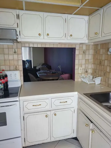 $199,000 | 5700 Northwest 2nd Avenue, Unit 310, Boca Raton, FL 33487