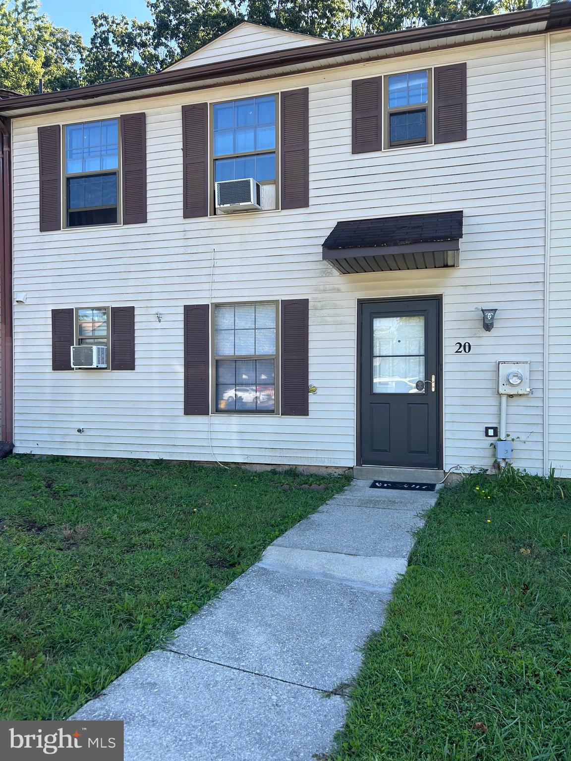 20 Hampshire Road Sicklerville, NJ 08081 - Photo 1 of 15 Front Exterior