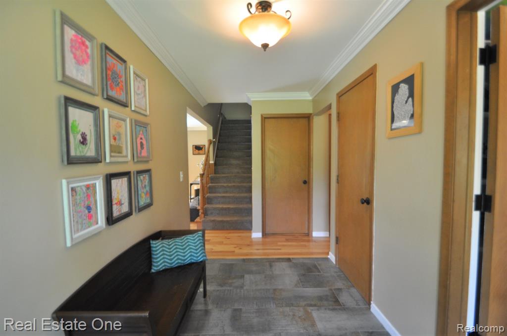 36 Wimberly Drive Rochester Hills, MI 48306 - Photo 5 of 41