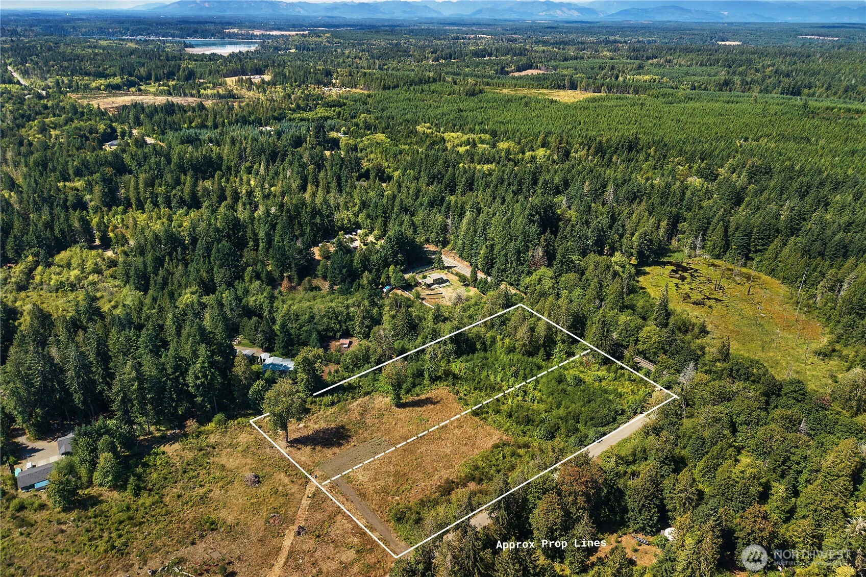 120 East Old Farm Road Shelton, WA 98584 - Photo 9 of 25