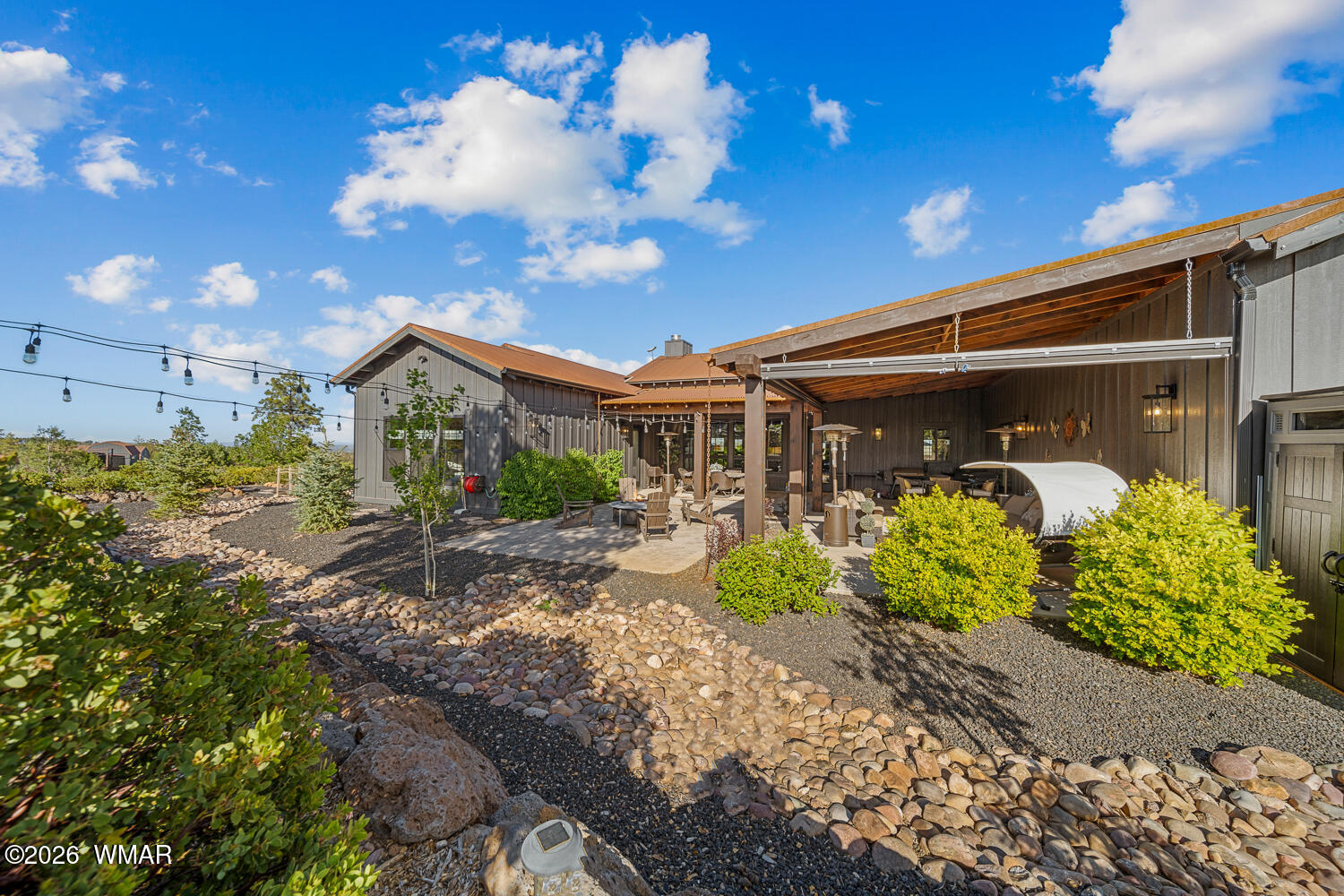512 Fieldy Road Show Low, AZ 85901 - Photo 77 of 128 Backyard Retreat
