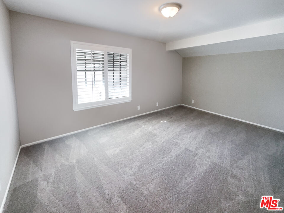 328 Valverde Avenue Brea, CA 92821 - Photo 16 of 21 an empty room with a window