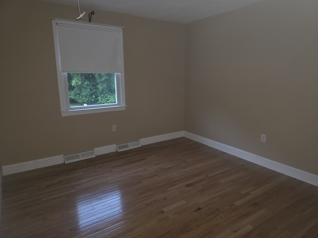 2 Anchorage Road Franklin, MA 02038 - Photo 18 of 24 Gallery Image 18