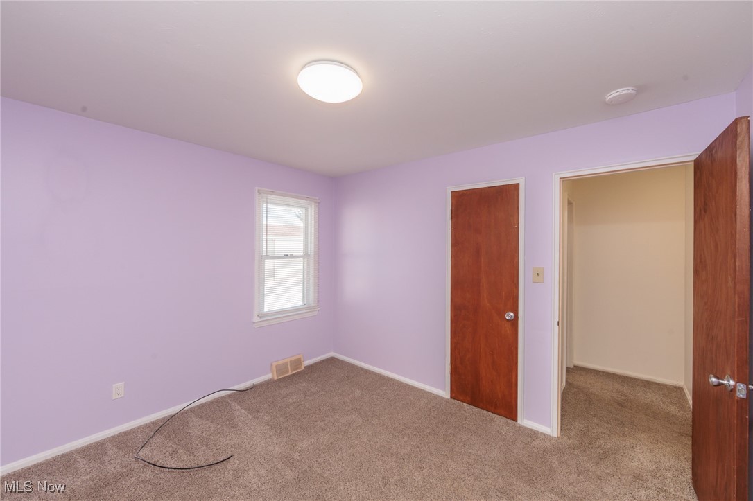 1671 Crestwood Road Cleveland, OH 44124 - Photo 17 of 28 Gallery Image 17