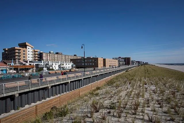 a view of balcony with city view