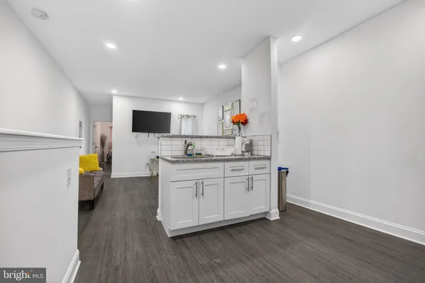 $1,600 | 3138 West Allegheny Avenue, Unit B, Philadelphia, PA 19132