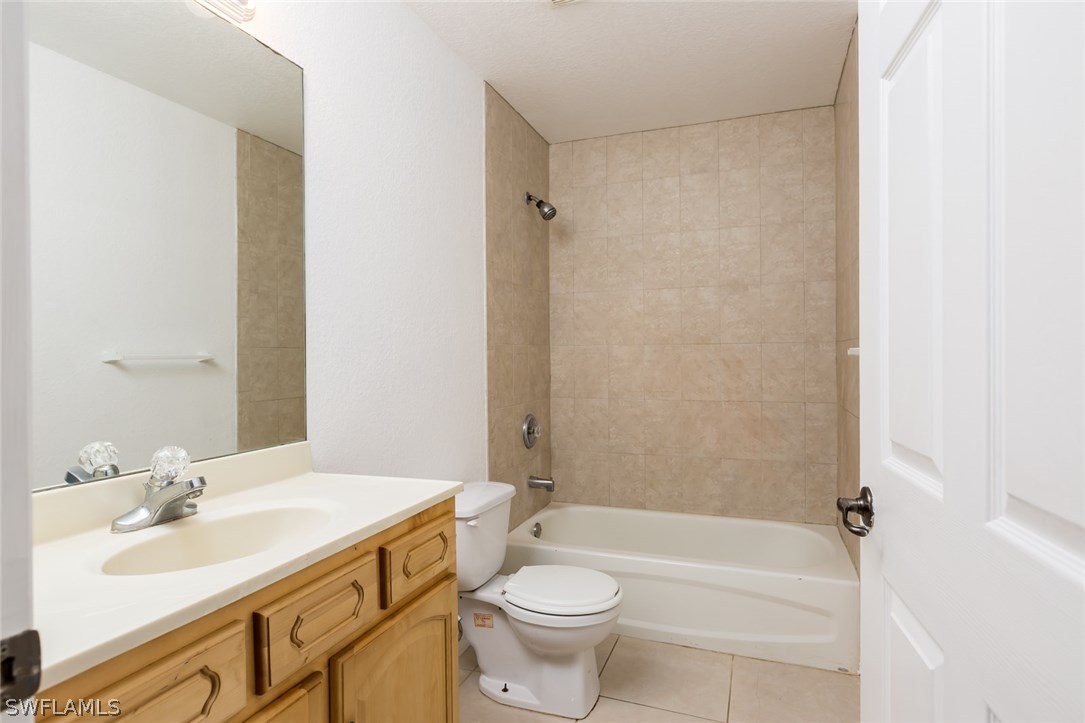 5117 Rhapsody Avenue North Port, FL 34288 - Photo 9 of 12 Gallery Image 9