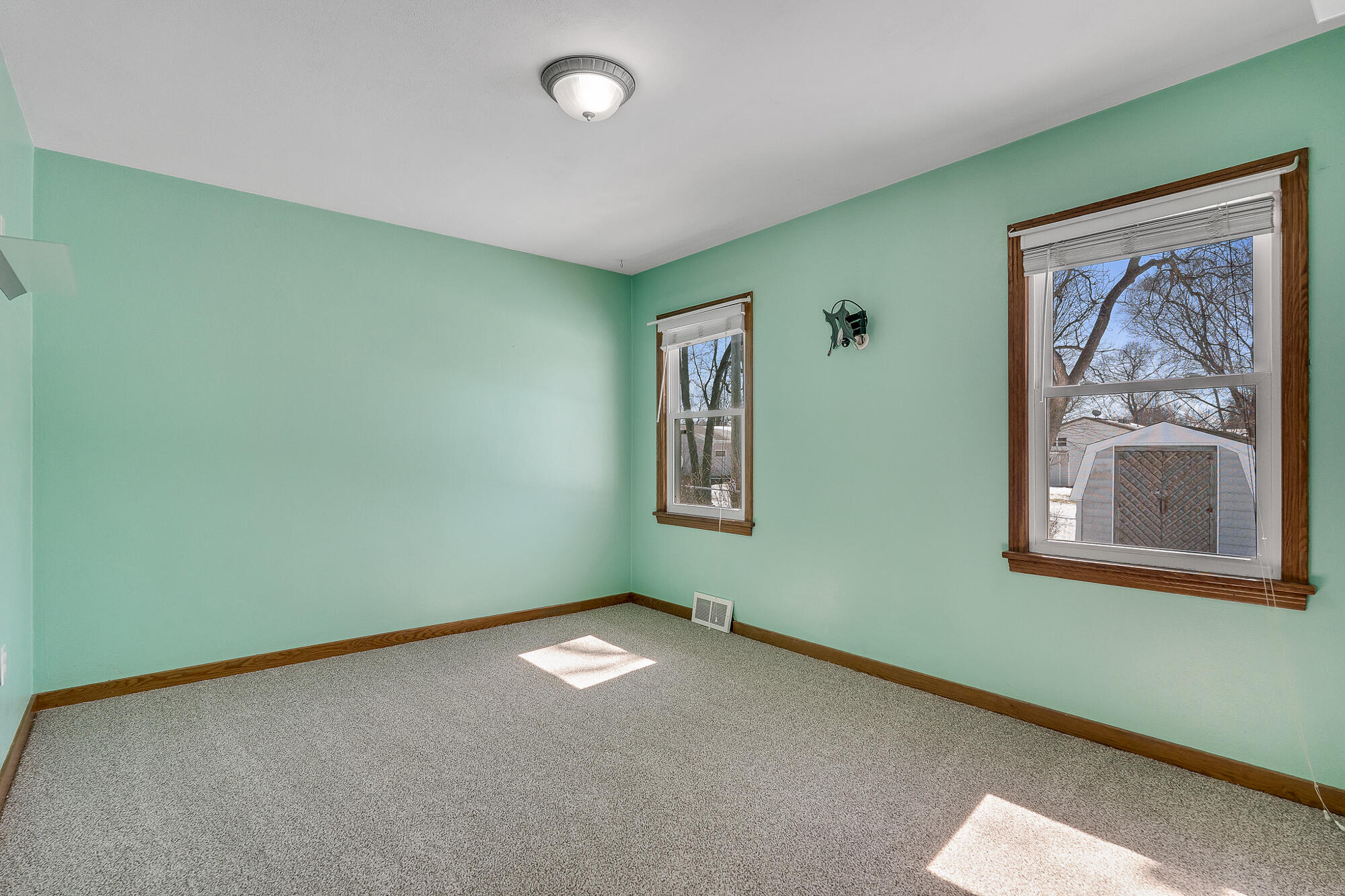 1028 Main Street Onalaska, WI 54650 - Photo 13 of 28 13_Bedroom 2