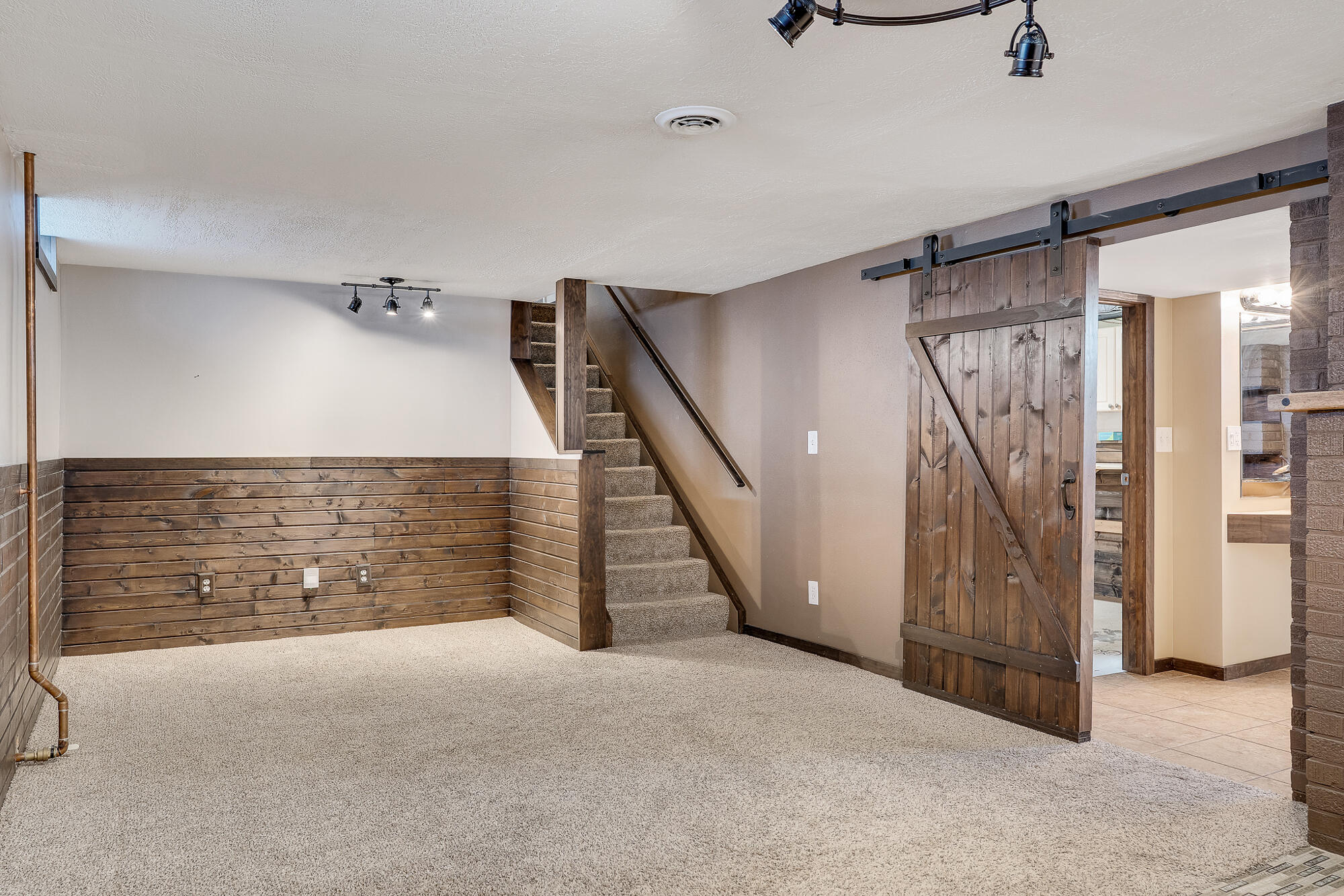 1028 Main Street Onalaska, WI 54650 - Photo 15 of 28 15_Finished Basement