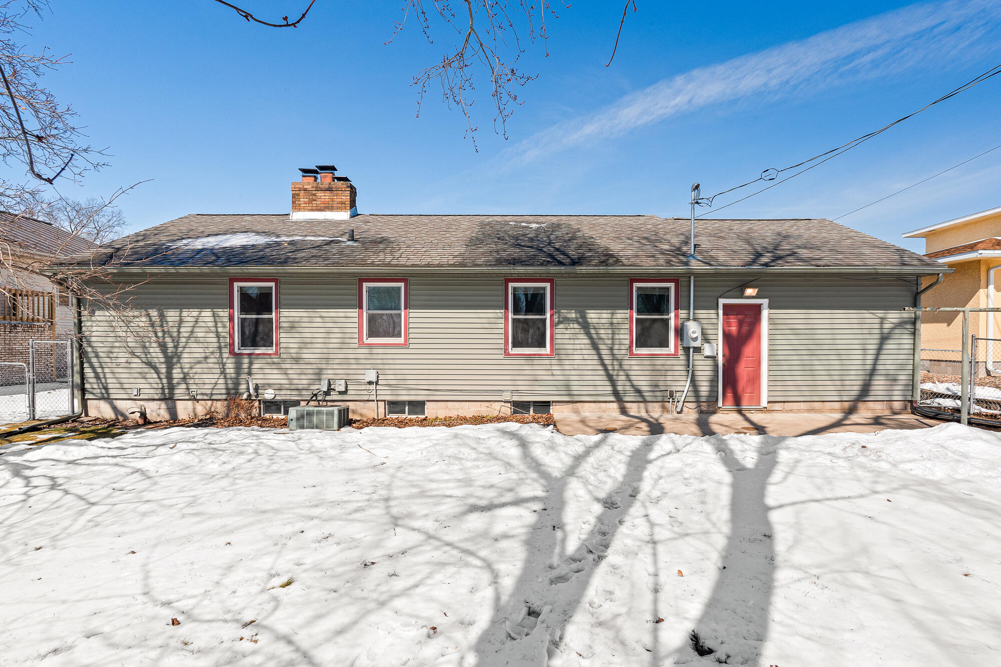 1028 Main Street Onalaska, WI 54650 - Photo 24 of 28 24_Back of Home