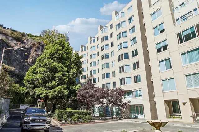 $595,000 | 240 Lombard Street, Unit 727, San Francisco, CA 94111