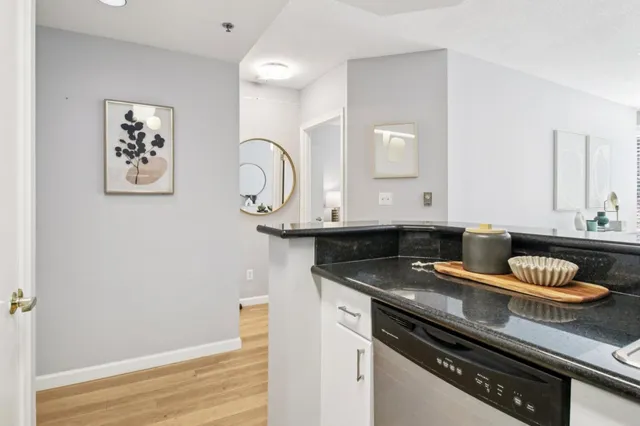 $595,000 | 240 Lombard Street, Unit 727, San Francisco, CA 94111