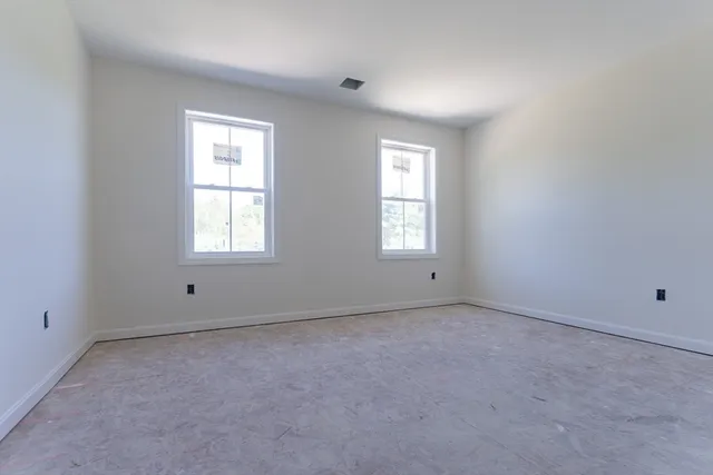 $829,900 | 38 Hemlock Street, Douglas, MA 01516