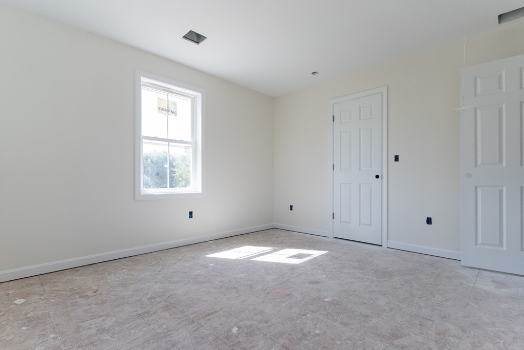 38 Hemlock Street Douglas, MA 01516 - Photo 29 of 42