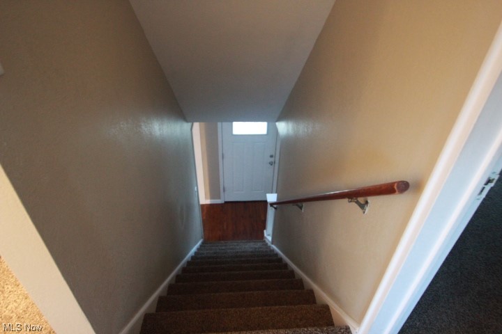 3606 Shelby Road Youngstown, OH 44511 - Photo 20 of 33 Stairs with dark carpet