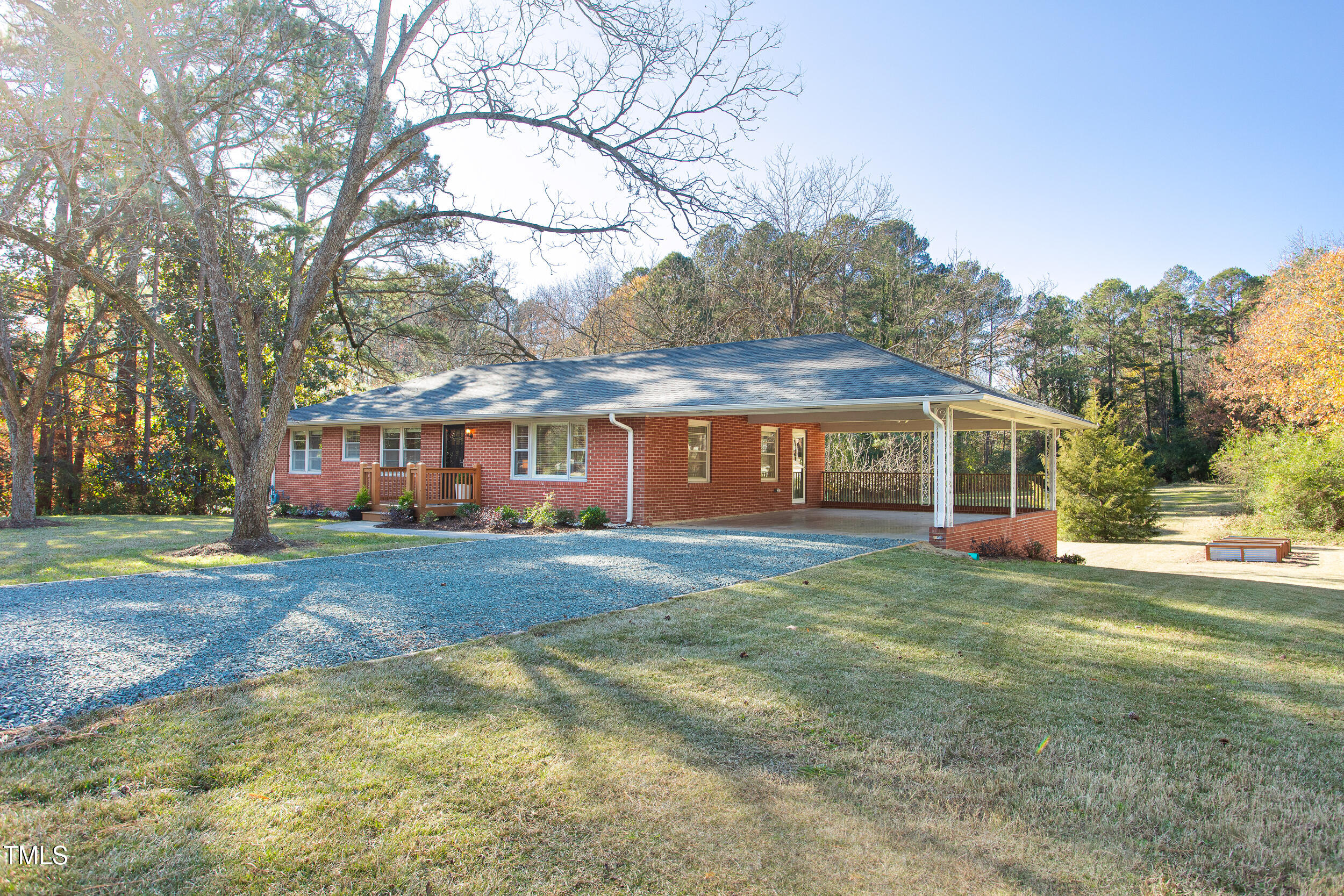 6506 Garrett Road Durham, NC 27707 - Photo 3 of 59 6506_Garrett_MLS_40