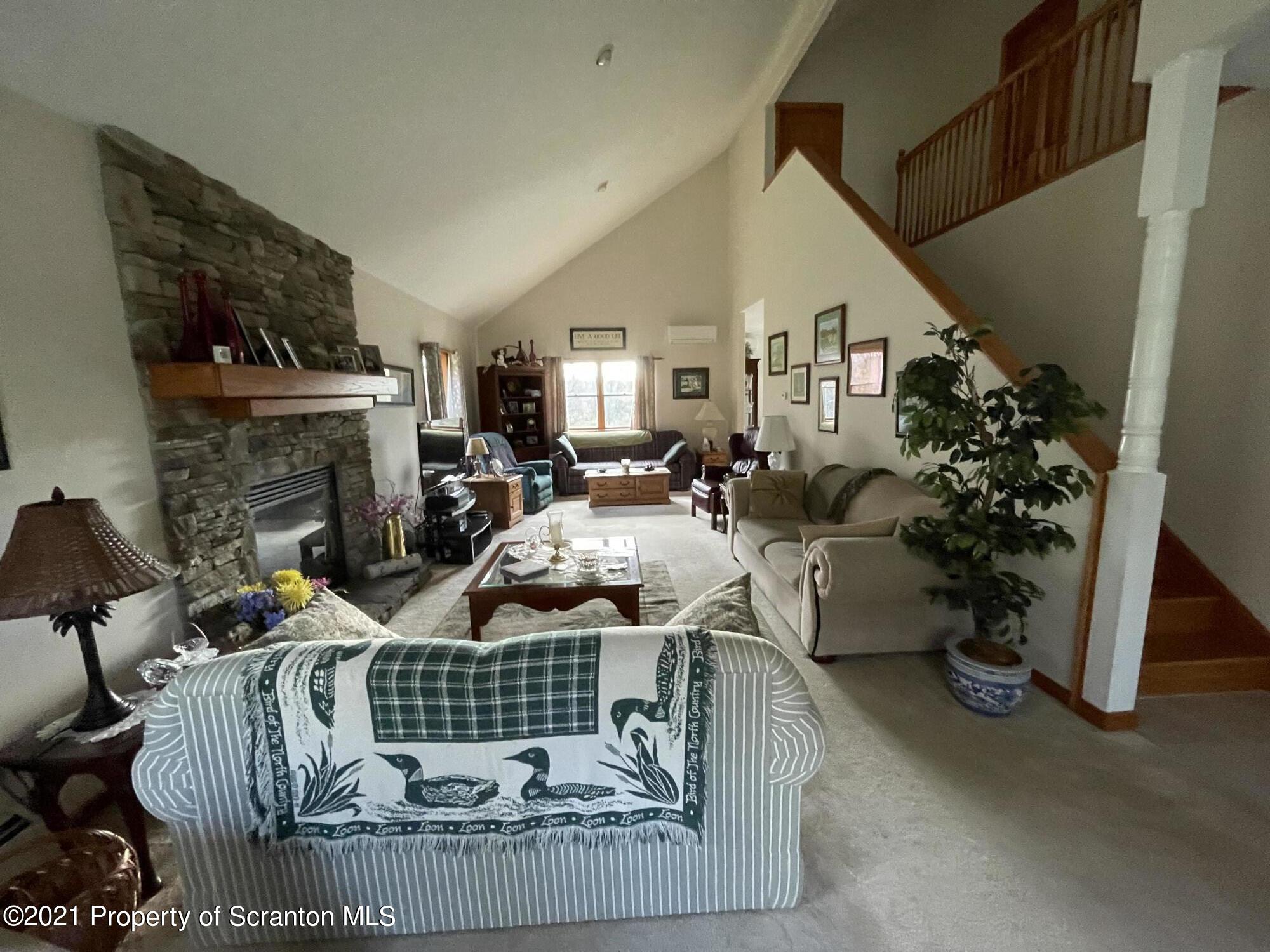 117 Hilltop Road Waverly, PA 18471 - Photo 8 of 14 Gallery Image 8