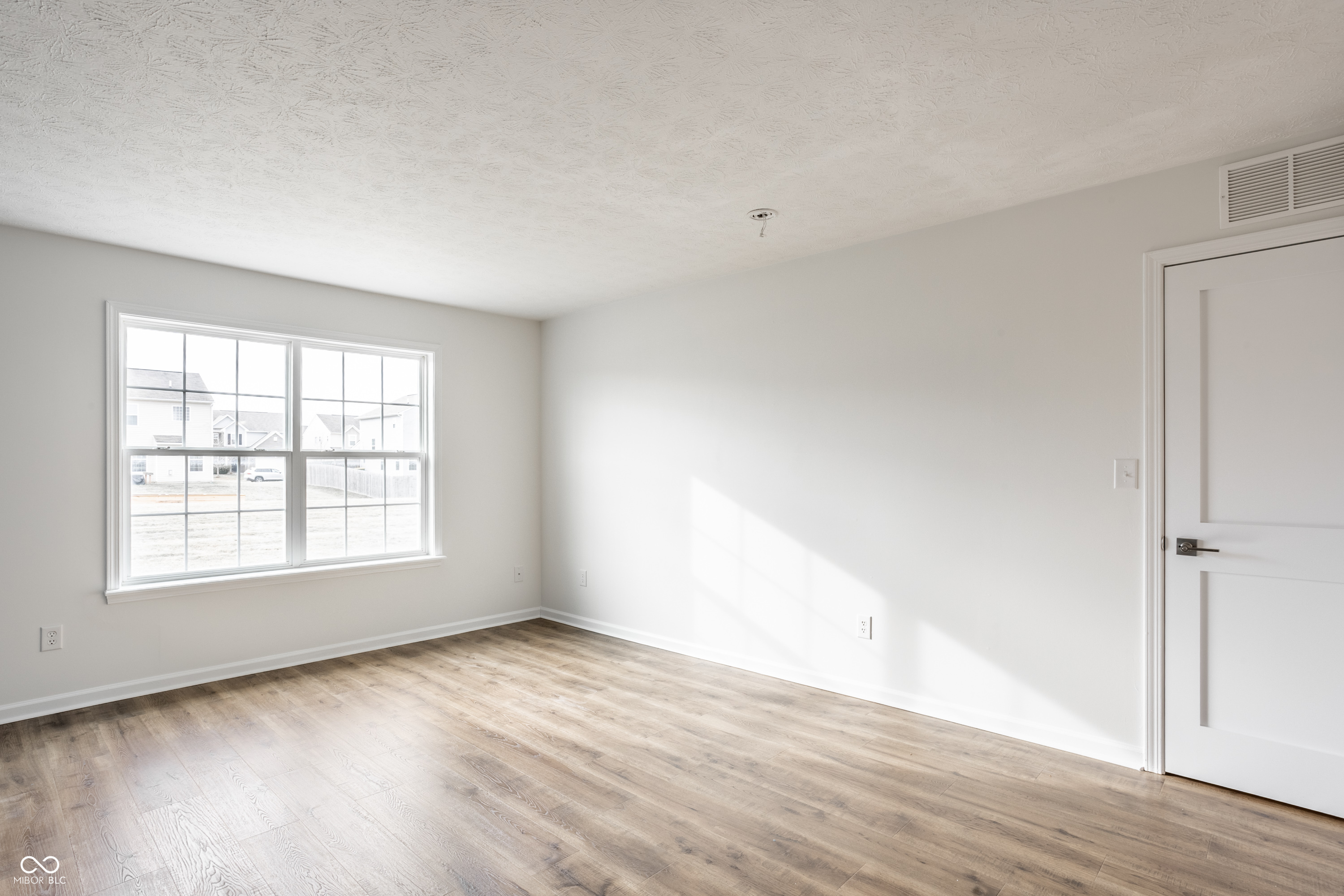 5777 White Pine Road Whitestown, IN 46075 - Photo 14 of 28