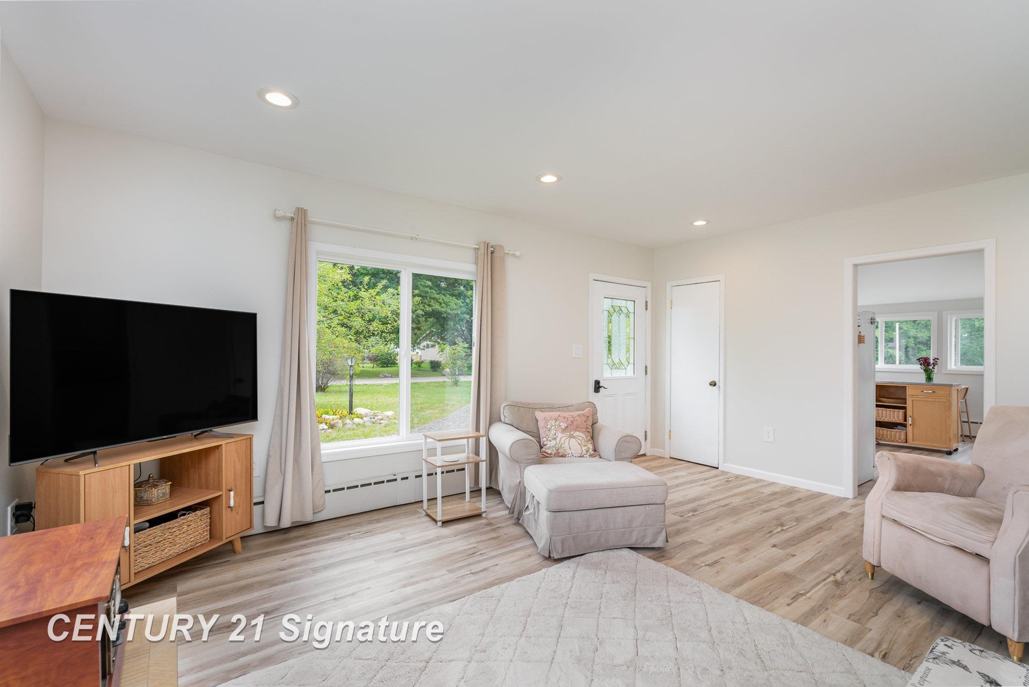 1569 South Finn Road Munger, MI 48747 - Photo 5 of 29 50155196-13fb9352-117c-486d-9c7b-6a7aa808e75d.JPG