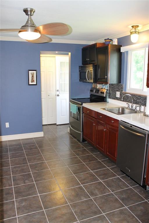 92 Darlington Road Beaver Falls, PA 15010 - Photo 10 of 25 Gallery Image 10