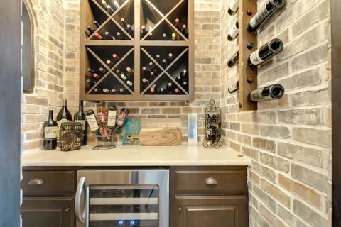 $3,350,000 | 11300 Eagles Glen Drive, Austin, TX 78732