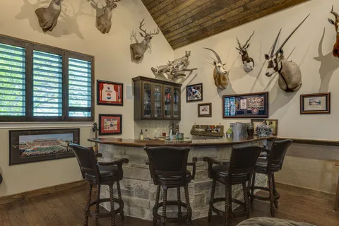 $3,350,000 | 11300 Eagles Glen Drive, Austin, TX 78732