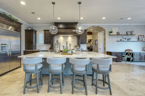 $3,350,000 | 11300 Eagles Glen Drive, Austin, TX 78732