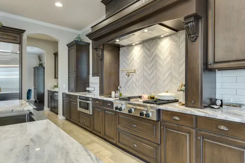 $3,350,000 | 11300 Eagles Glen Drive, Austin, TX 78732