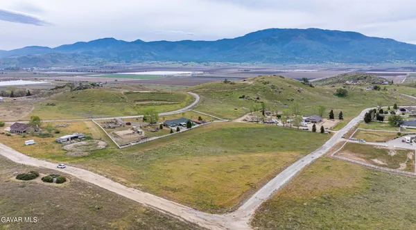 $95,000 | Harness Dr Drive, Tehachapi, CA 93561