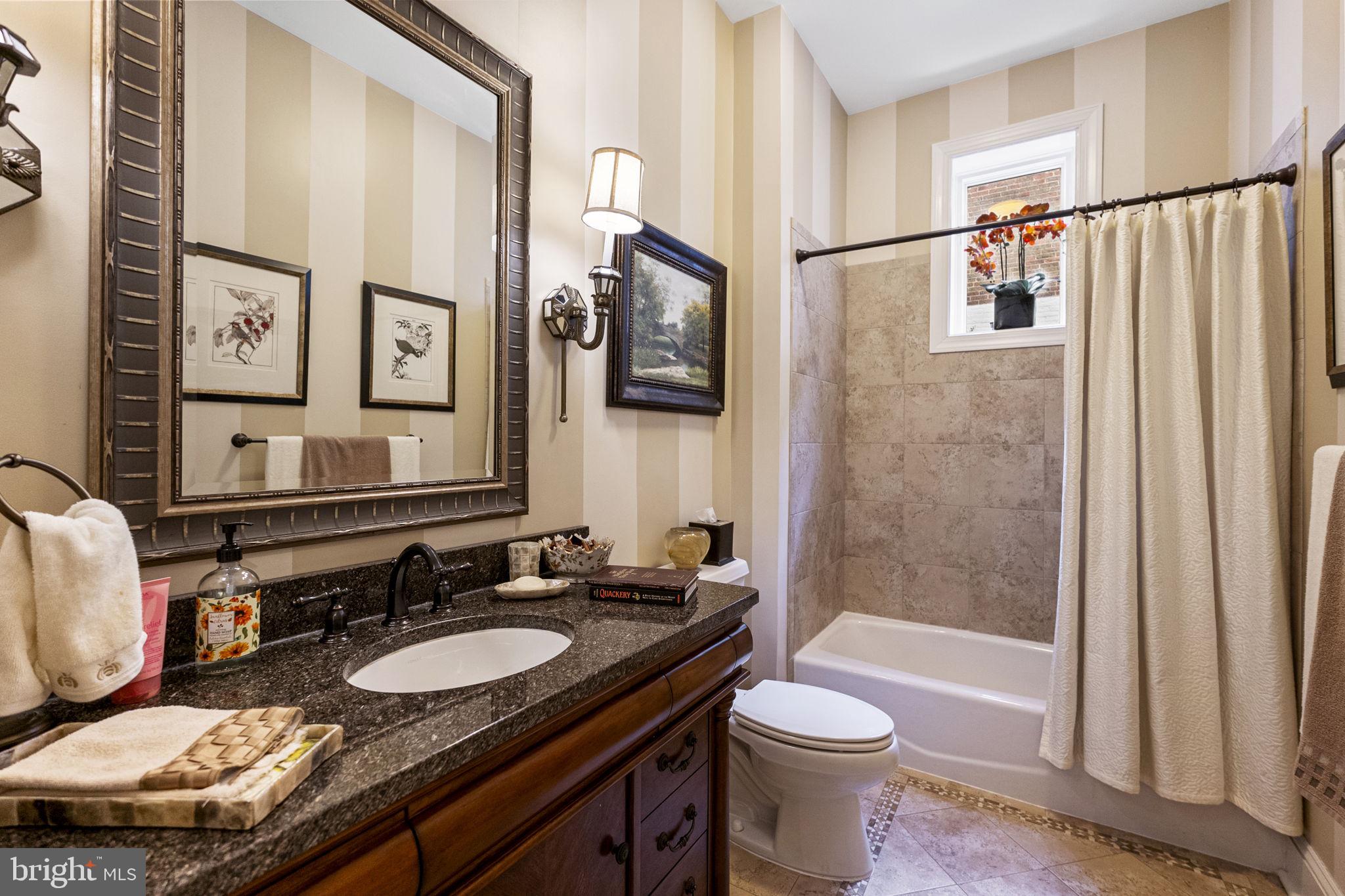 119 Record Street, Unit 1 Frederick, MD 21701 - Photo 30 of 72 hall bath