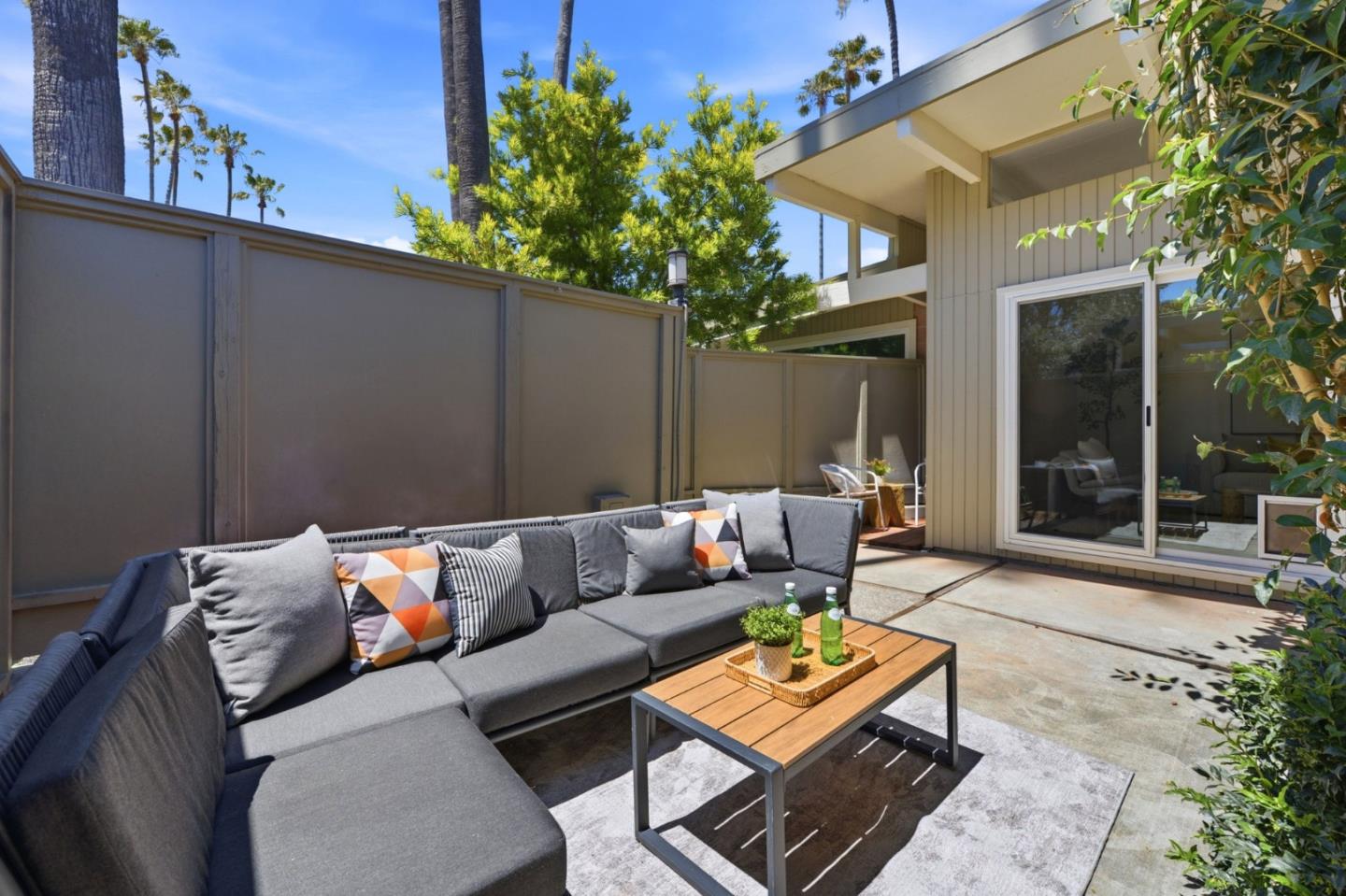 3909 Middlefield Road, Unit E Palo Alto, CA 94303 - Photo 28 of 38