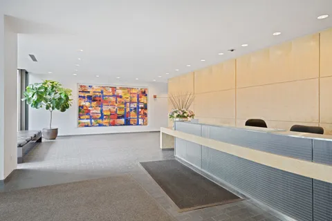 $296,800 | 2800 North Lake Shore Drive, Unit 807, Chicago, IL 60657