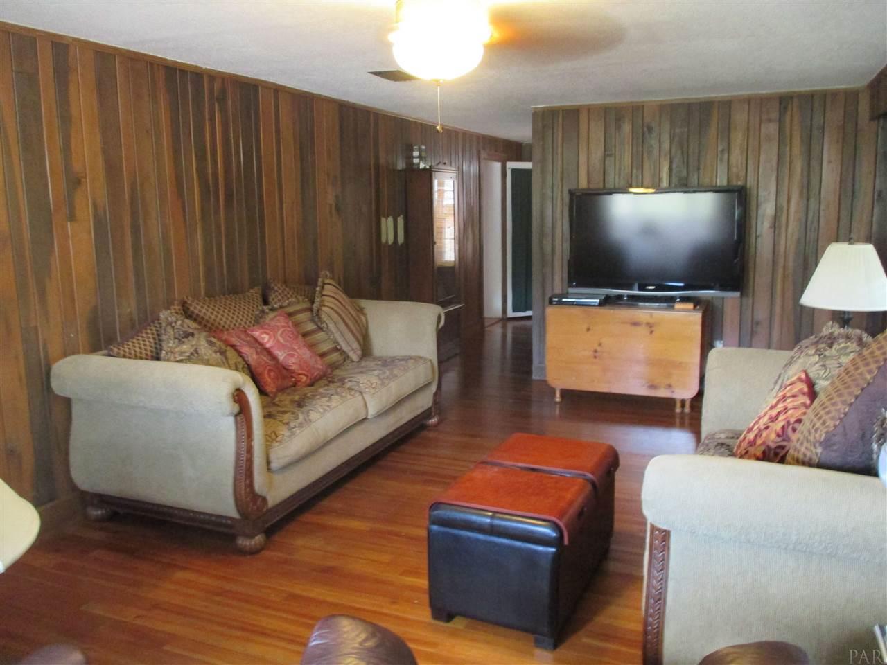 6768 Berryhill Road Milton, FL 32570 - Photo 12 of 34 Gallery Image 12