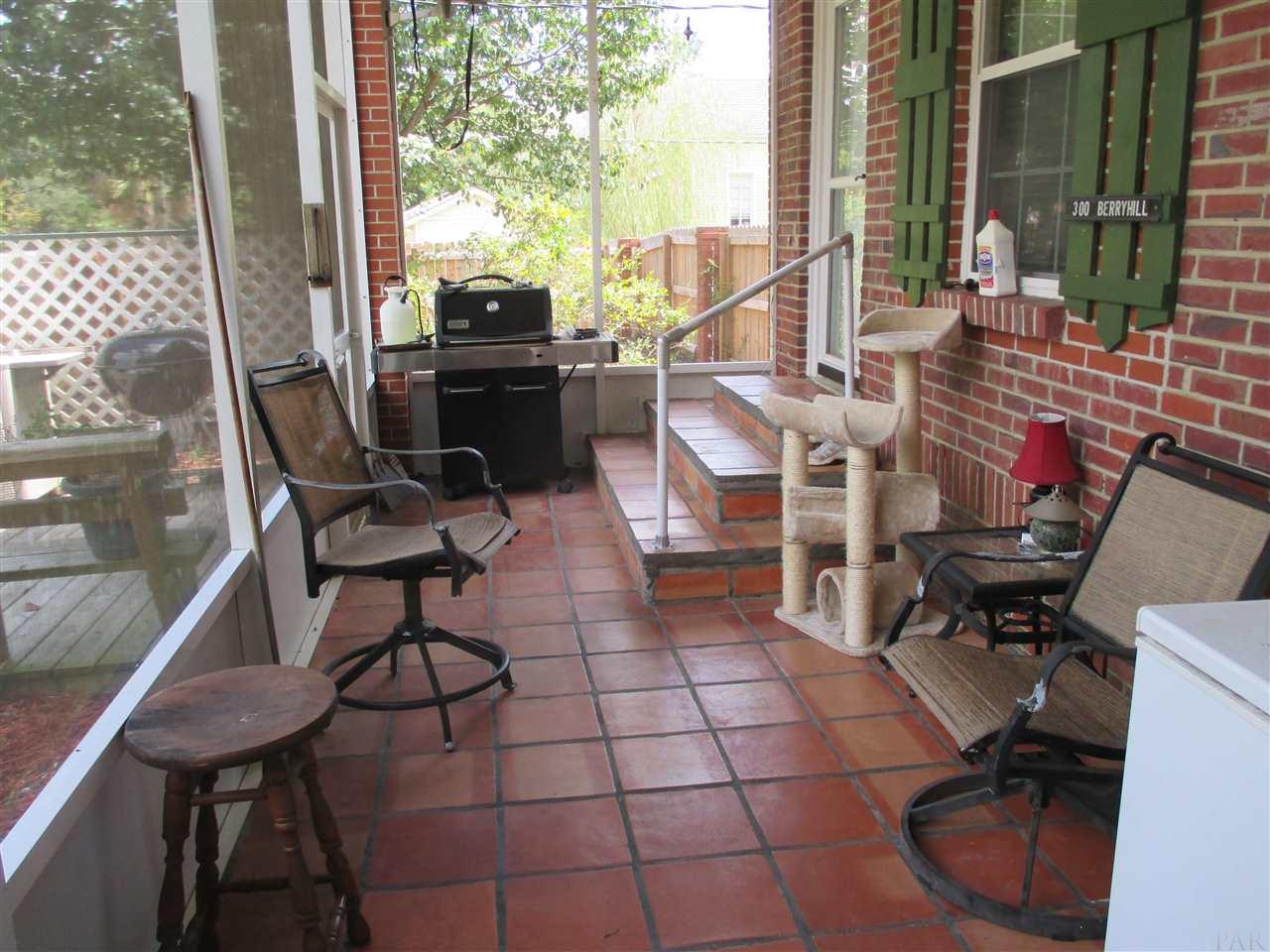 6768 Berryhill Road Milton, FL 32570 - Photo 30 of 34 Gallery Image 30