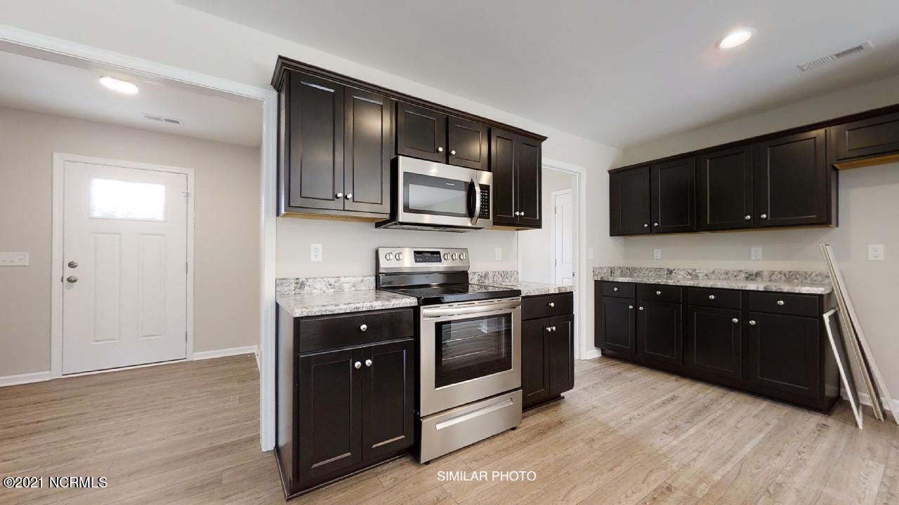 111 Harris Creek Loop Road Jacksonville, NC 28540 - Photo 12 of 54 201-Buckeye-07072020_091416