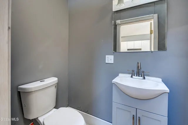 $224,900 | 39 Cayadutta Street, Johnstown, NY 12095